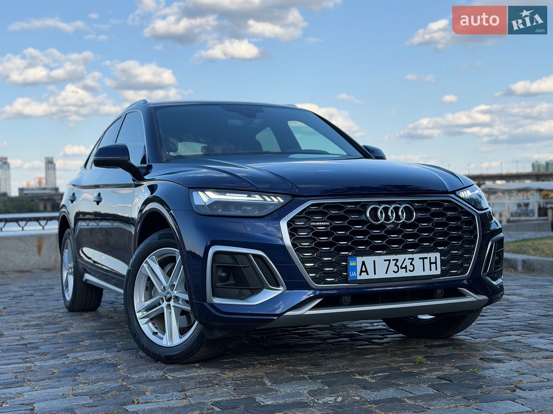 Audi Q5 Sportback 2023 VIN WAUZZZFY8P2175767 фото оголошення 3 з 70