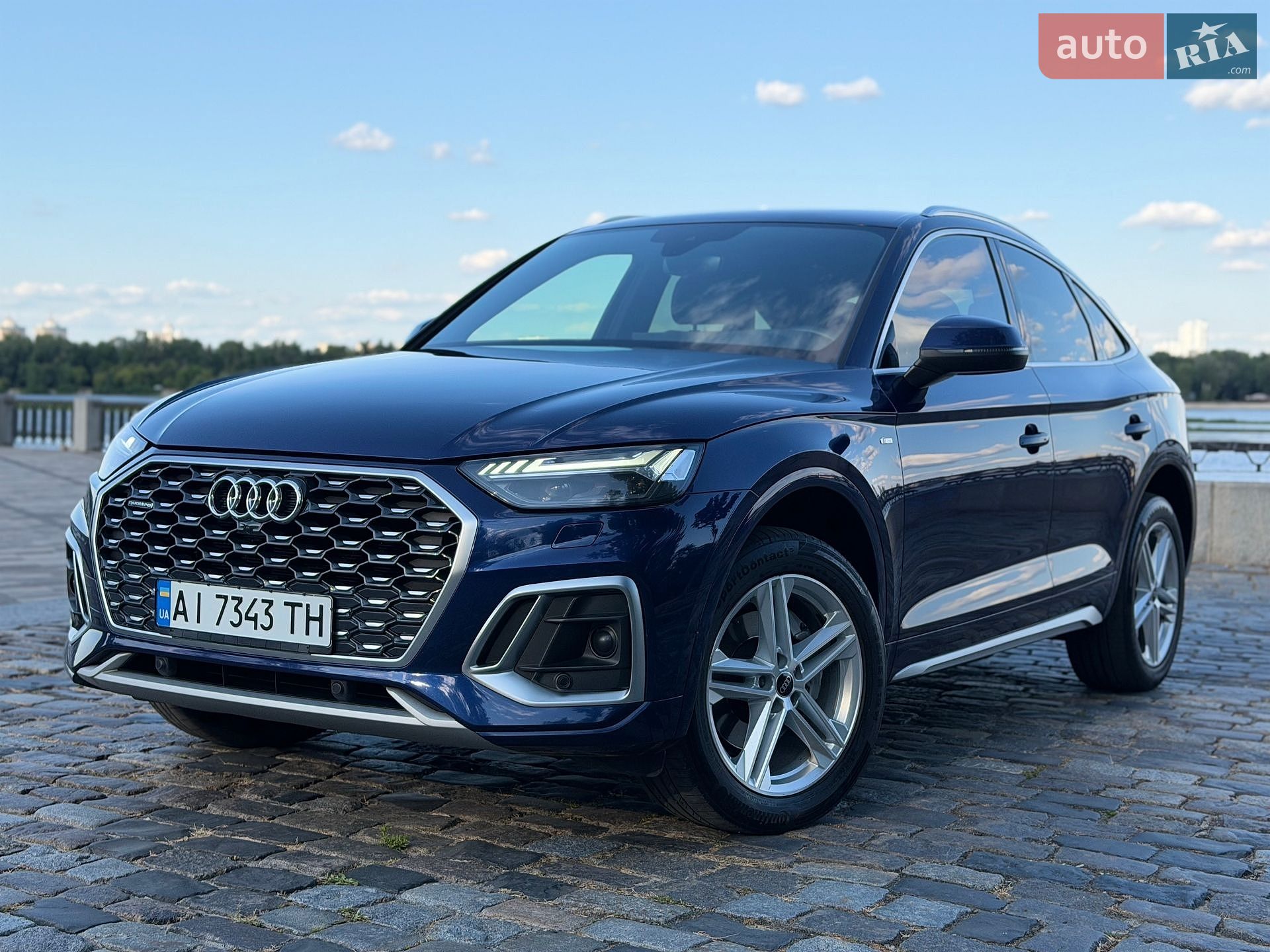 Audi Q5 Sportback 2023 VIN WAUZZZFY8P2175767 фото оголошення 10 з 70