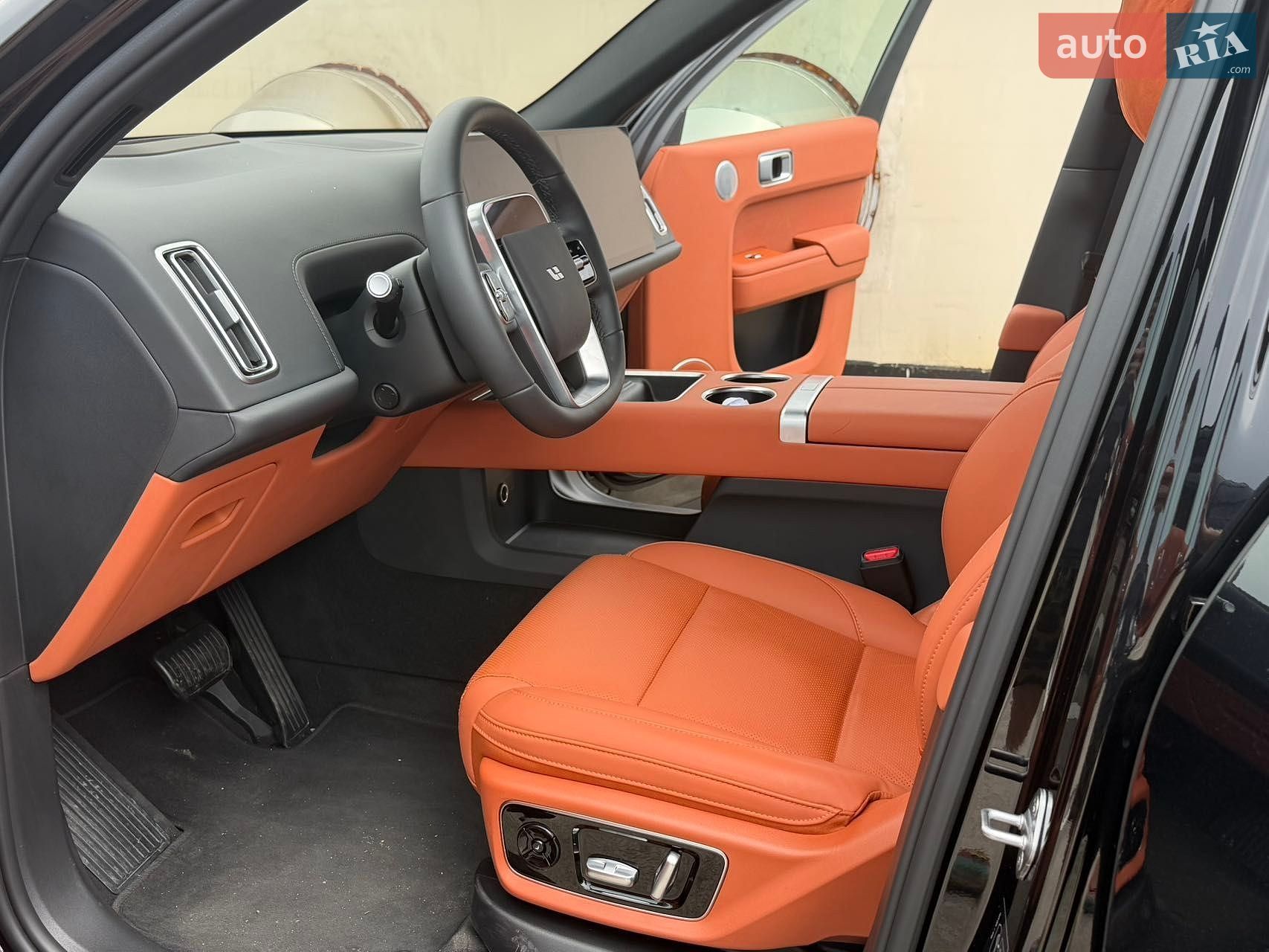 Li Auto L7 2025 VIN HLX33B124S1734695 фото оголошення 6 з 7