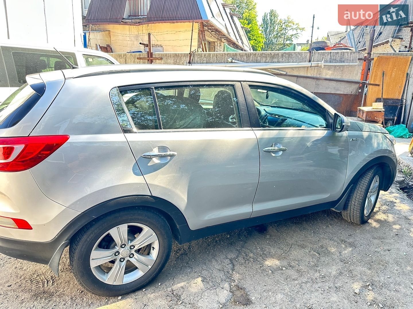Kia Sportage 2011 VIN Y6DPC811DBL030942 фото оголошення 2 з 14