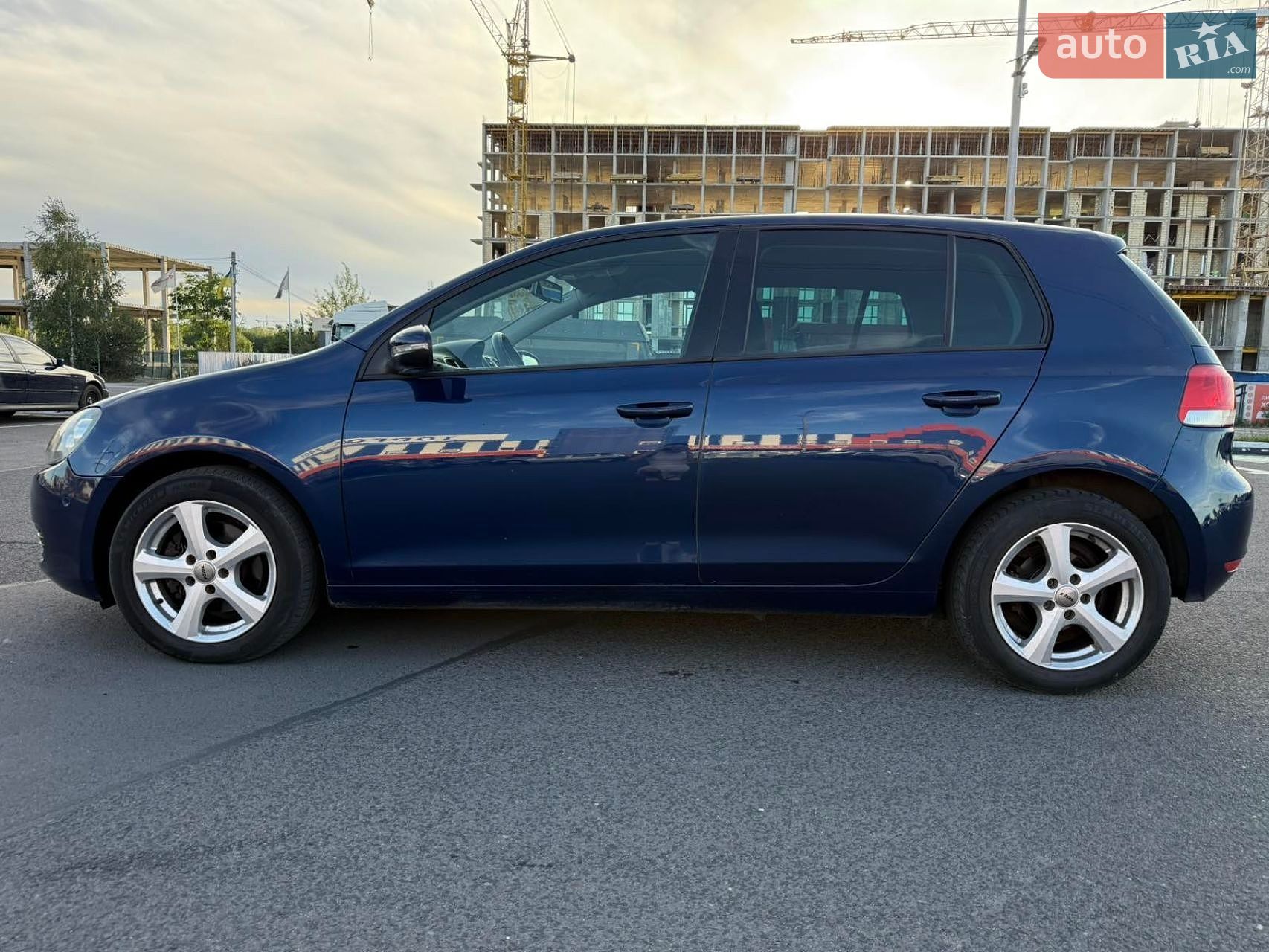 Volkswagen Golf 2009 VIN WVWZZZ1KZ9W414933 фото оголошення 2 з 26