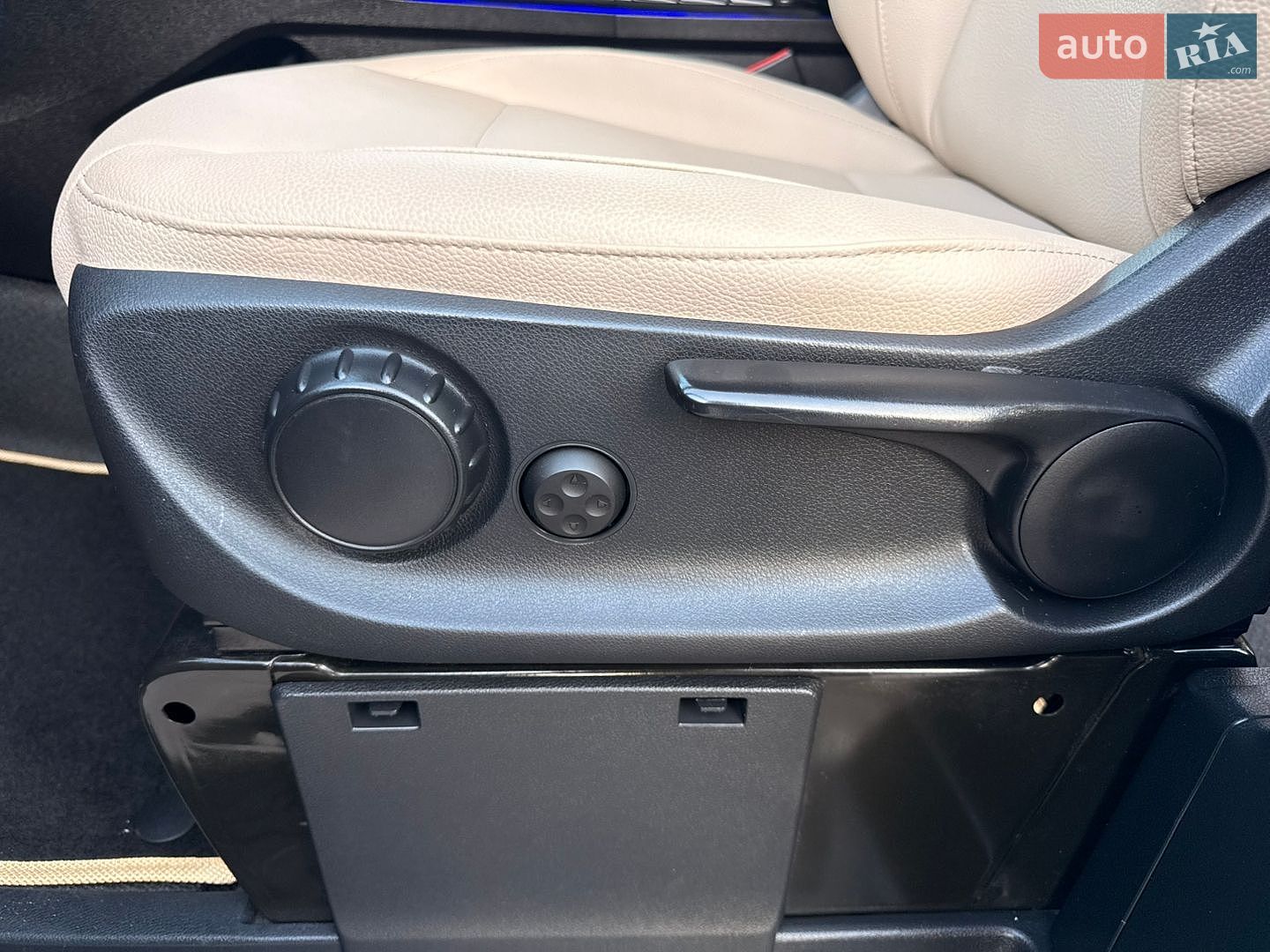 Mercedes-Benz Vito 2019 VIN WDF44770313669806 фото оголошення 32 з 77