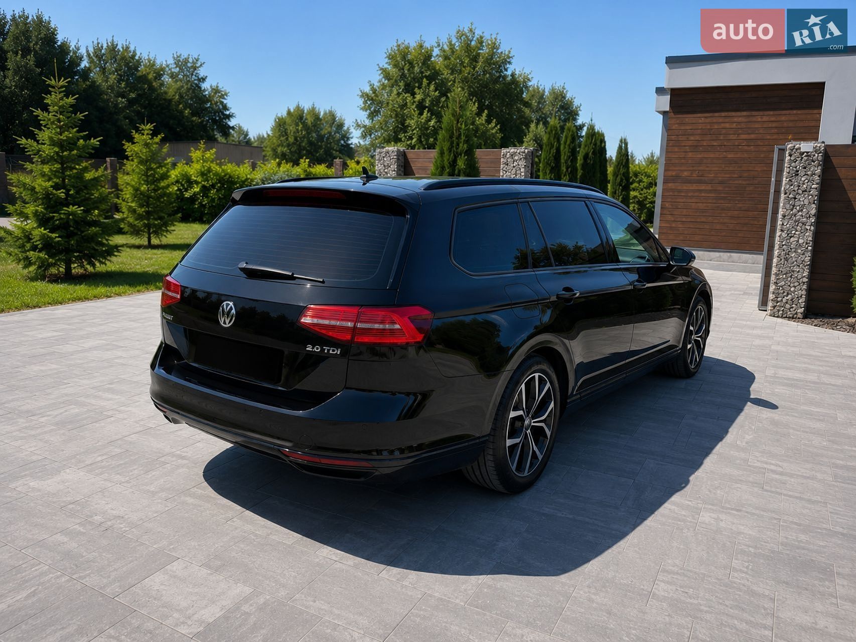 Volkswagen Passat 2018 VIN WVWZZZ3CZJE046131 фото оголошення 3 з 18