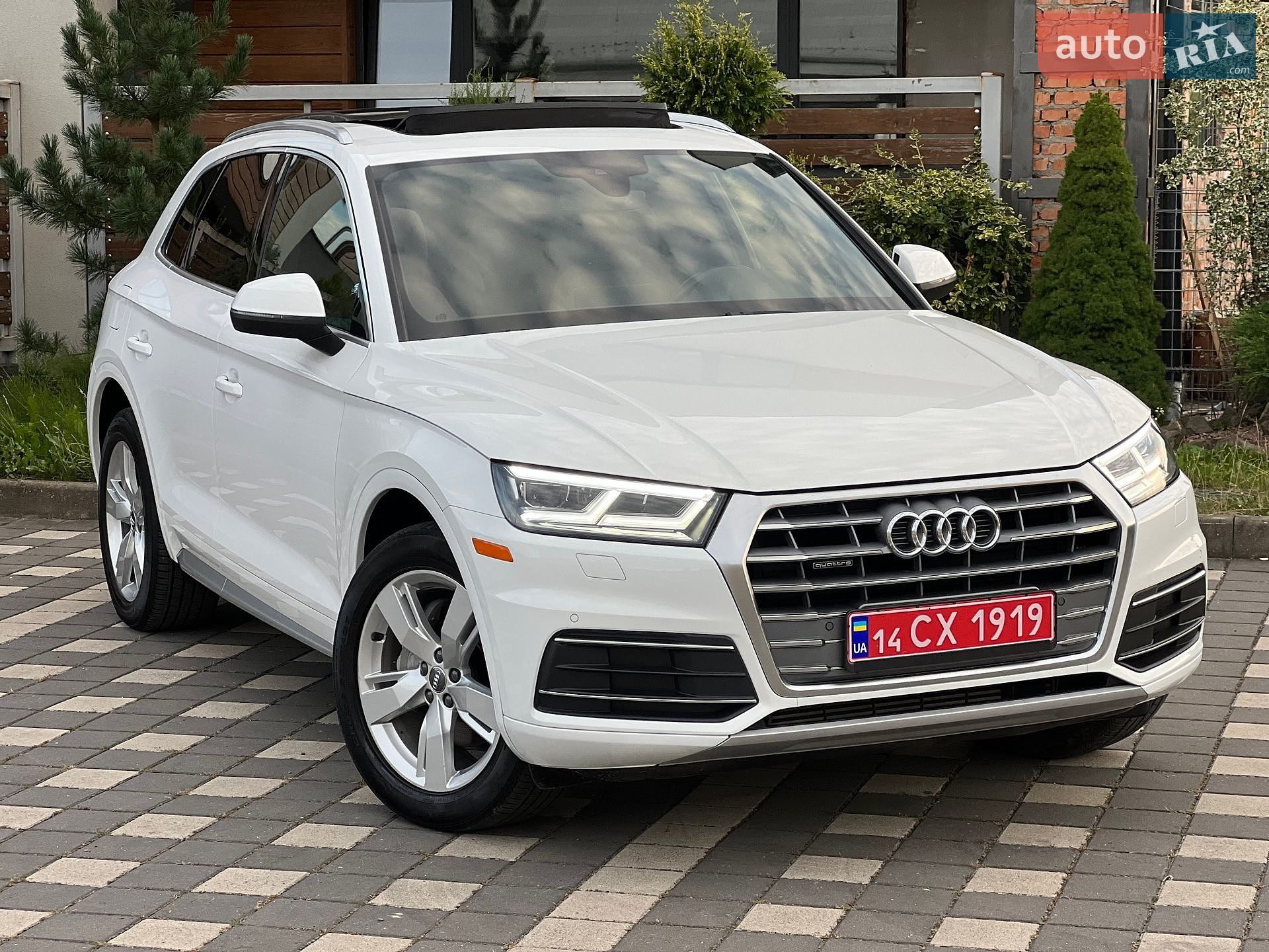Audi Q5 2019 VIN WA1BNAFY4K2051239 фото оголошення 8 з 127