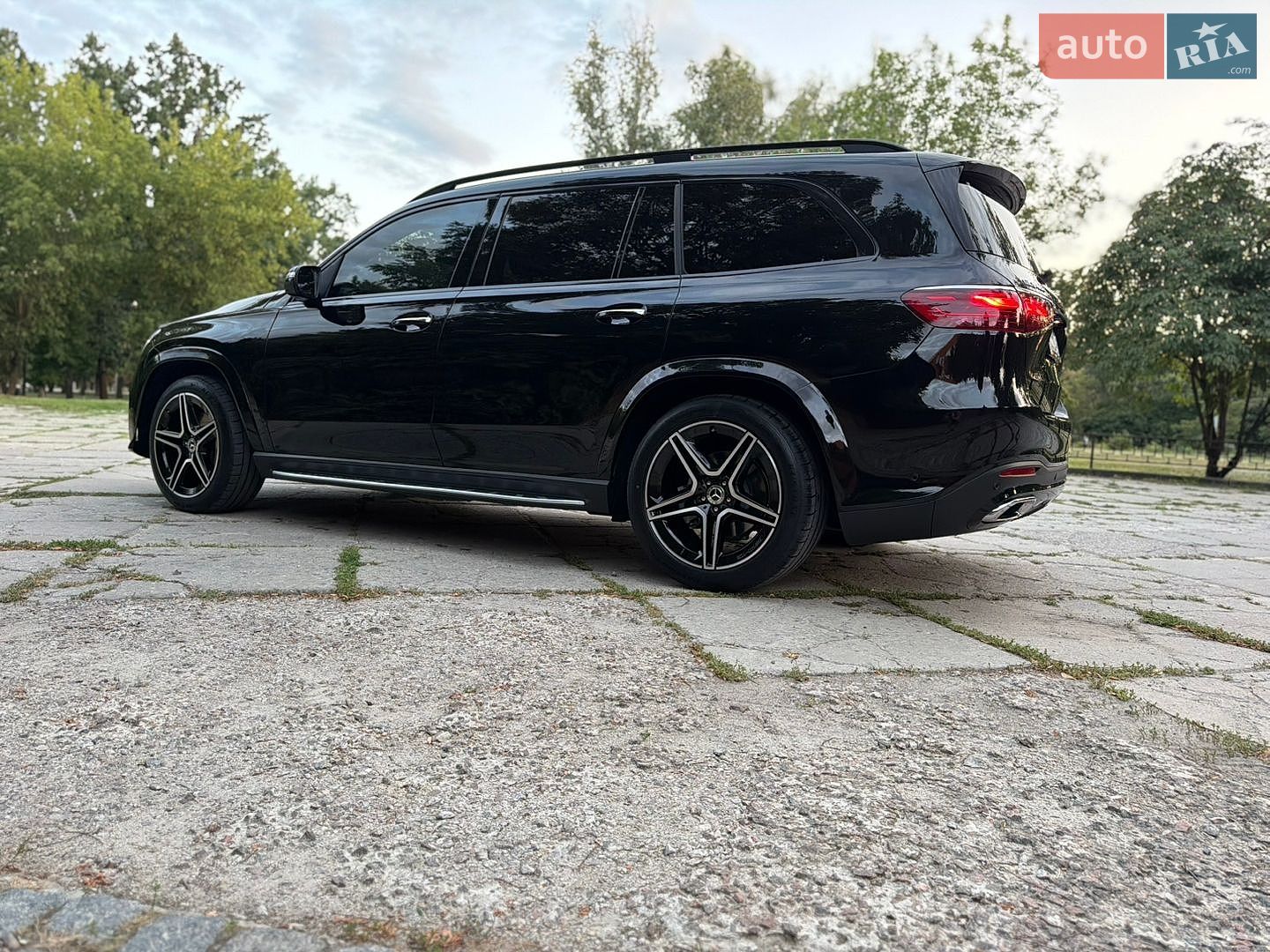 Mercedes-Benz GLS-Class 2024 VIN 4JGFF5KE5RB127872 фото оголошення 11 з 80