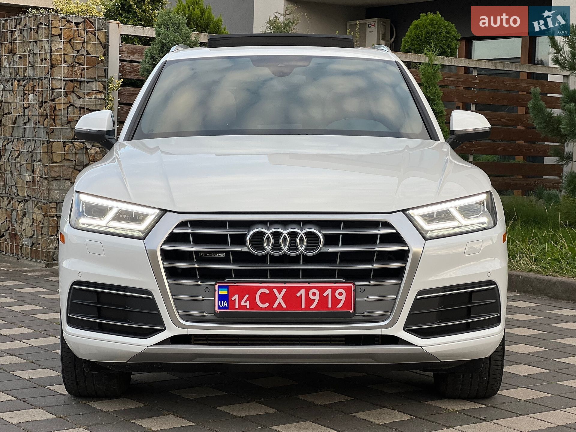 Audi Q5 2019 VIN WA1BNAFY4K2051239 фото оголошення 38 з 127