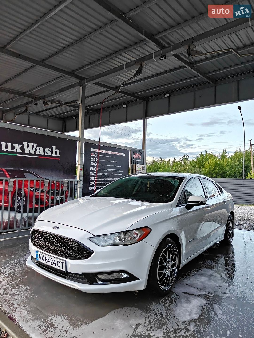Ford Fusion 2016 VIN 3FA6P0LU3HR190849 фото оголошення 19 з 19