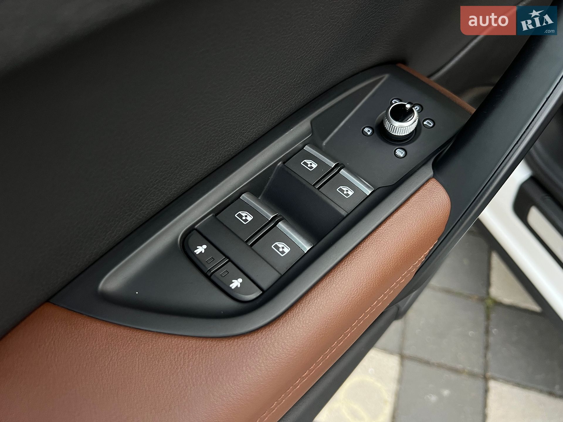 Audi Q5 2019 VIN WA1BNAFY4K2051239 фото оголошення 52 з 127