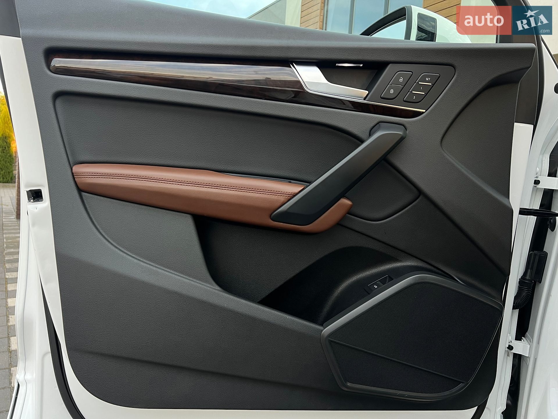 Audi Q5 2019 VIN WA1BNAFY4K2051239 фото оголошення 56 з 127