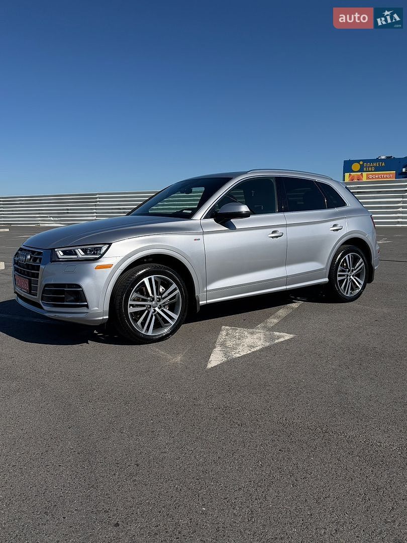 Audi Q5 2019 VIN WA1FNAFY9K2105698 фото оголошення 6 з 66