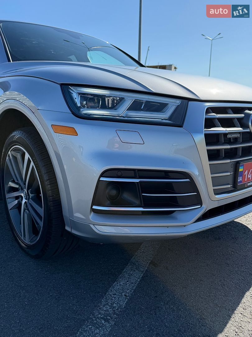 Audi Q5 2019 VIN WA1FNAFY9K2105698 фото оголошення 4 з 66