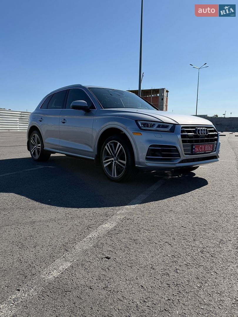 Audi Q5 2019 VIN WA1FNAFY9K2105698 фото оголошення 5 з 66