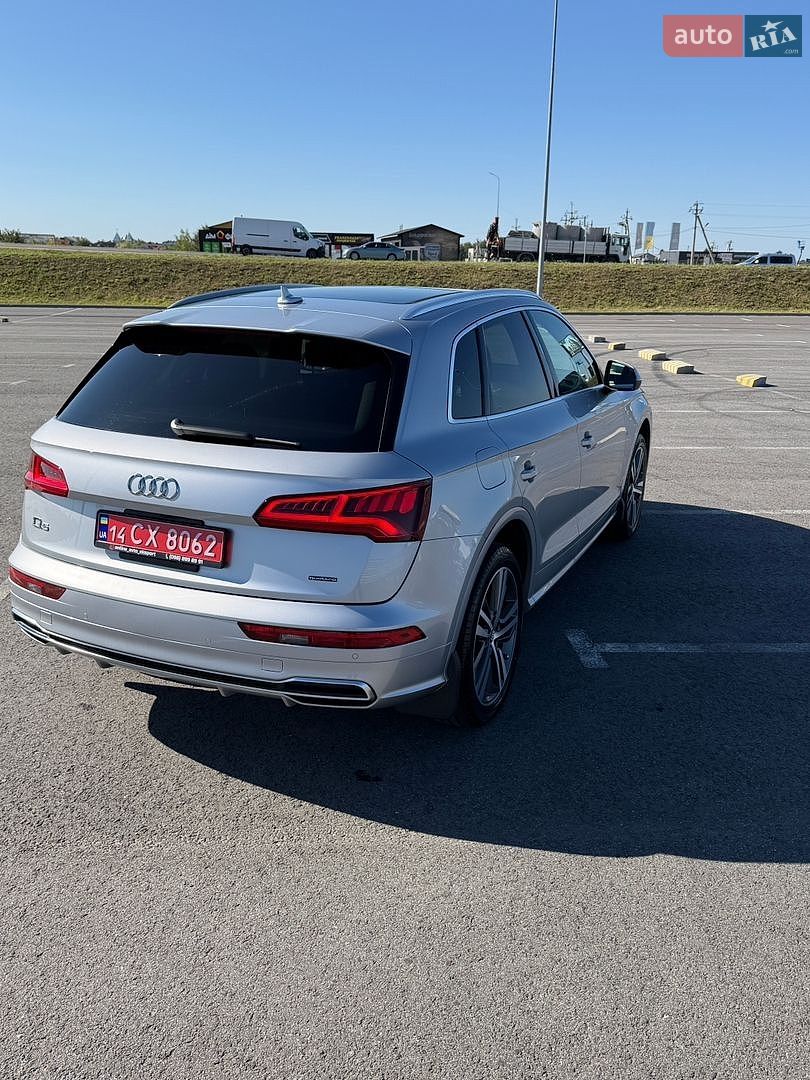 Audi Q5 2019 VIN WA1FNAFY9K2105698 фото оголошення 13 з 66