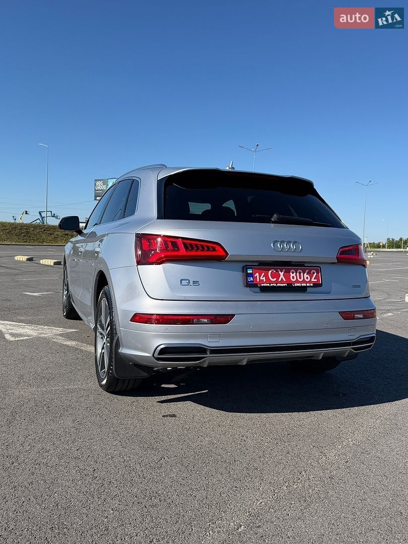 Audi Q5 2019 VIN WA1FNAFY9K2105698 фото оголошення 14 з 66