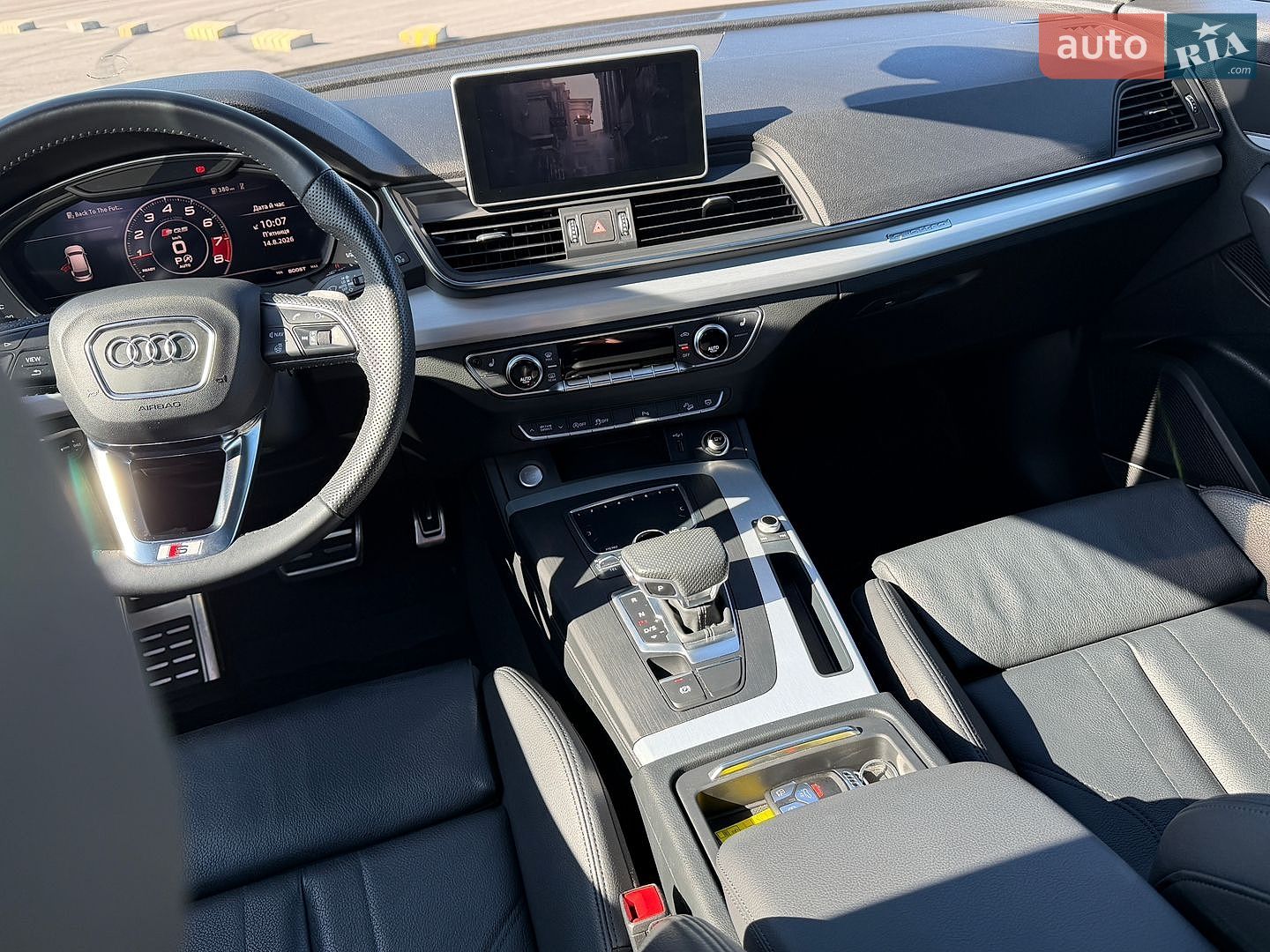 Audi Q5 2019 VIN WA1FNAFY9K2105698 фото оголошення 39 з 66