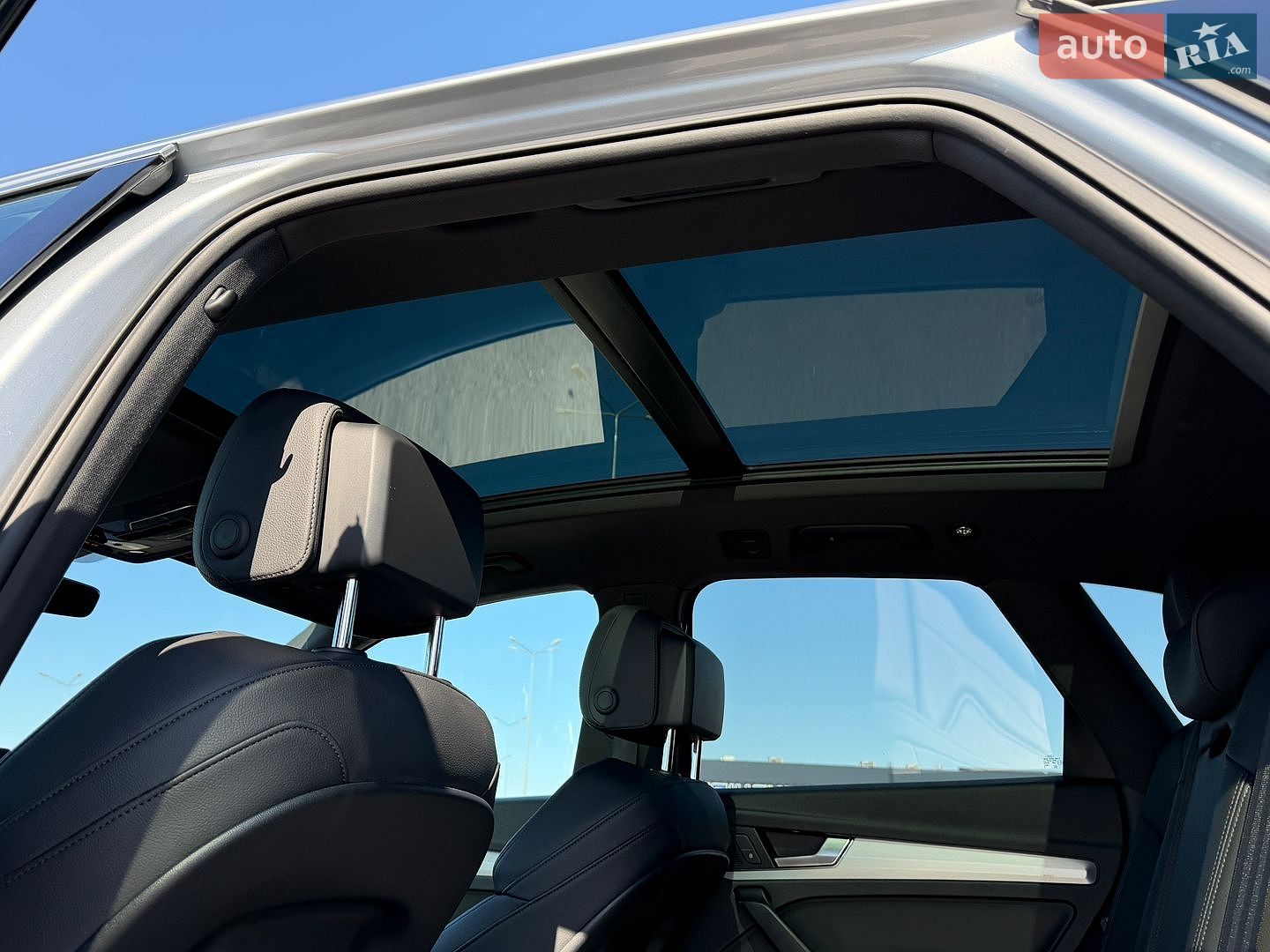 Audi Q5 2019 VIN WA1FNAFY9K2105698 фото оголошення 47 з 66