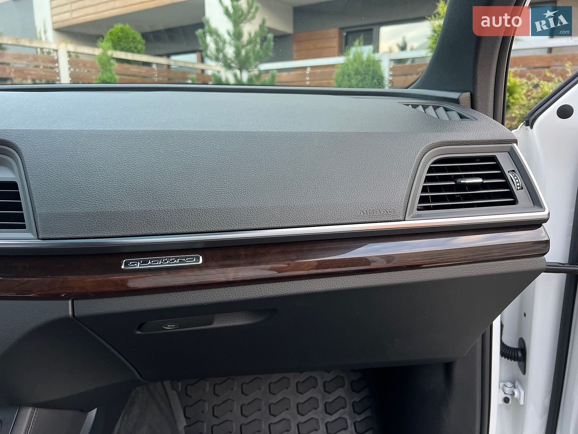 Audi Q5 2019 VIN WA1BNAFY4K2051239 фото оголошення 84 з 127