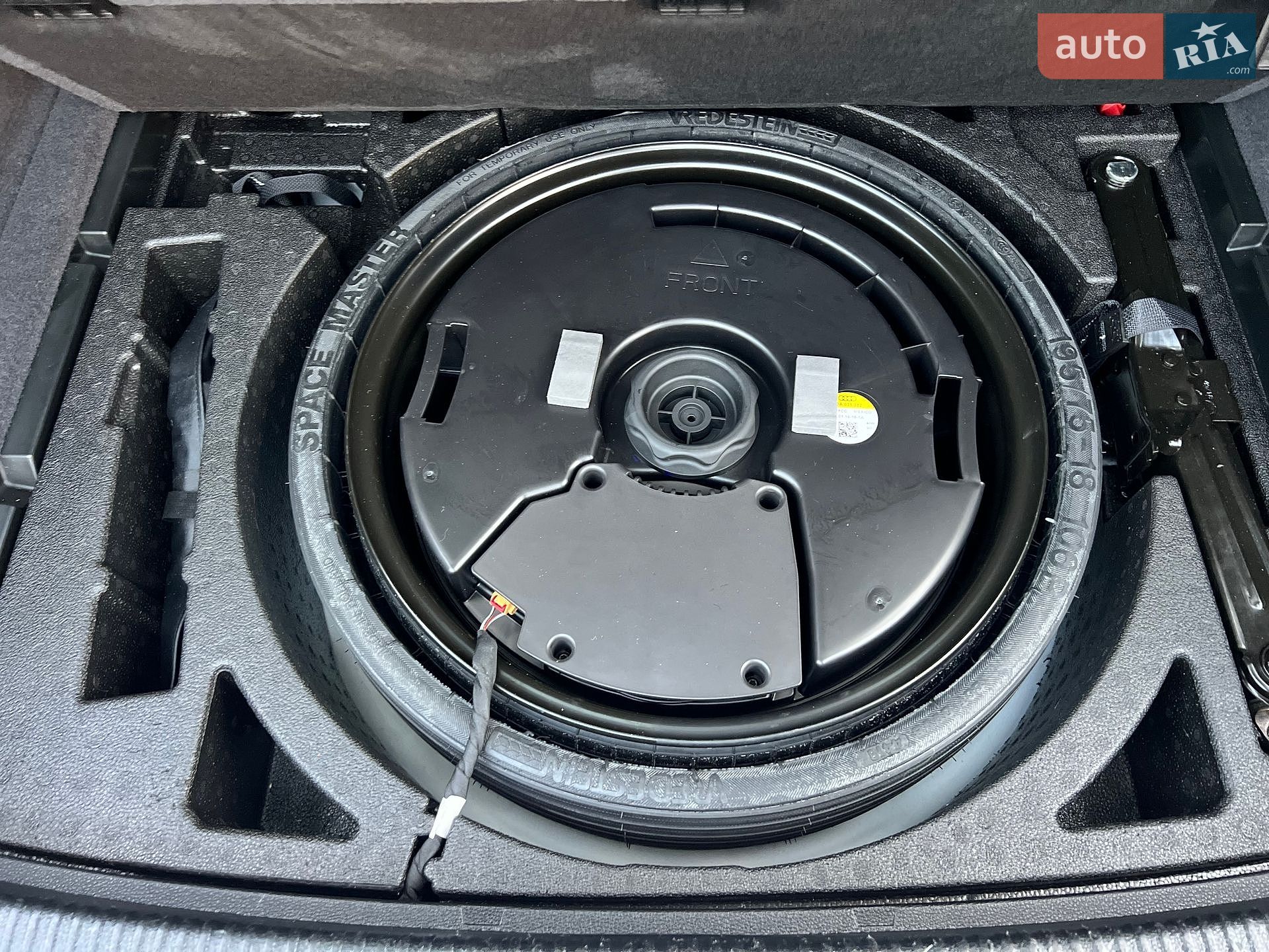 Audi Q5 2019 VIN WA1BNAFY4K2051239 фото оголошення 119 з 127
