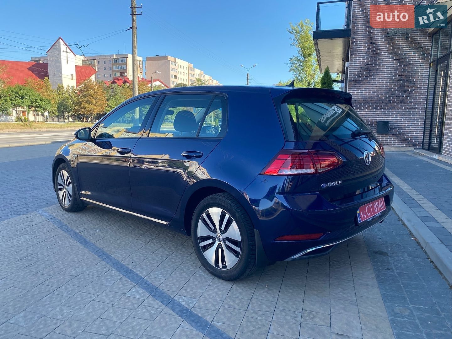 Volkswagen e-Golf 2018 VIN WVWZZZAUZHW950662 фото оголошення 7 з 23