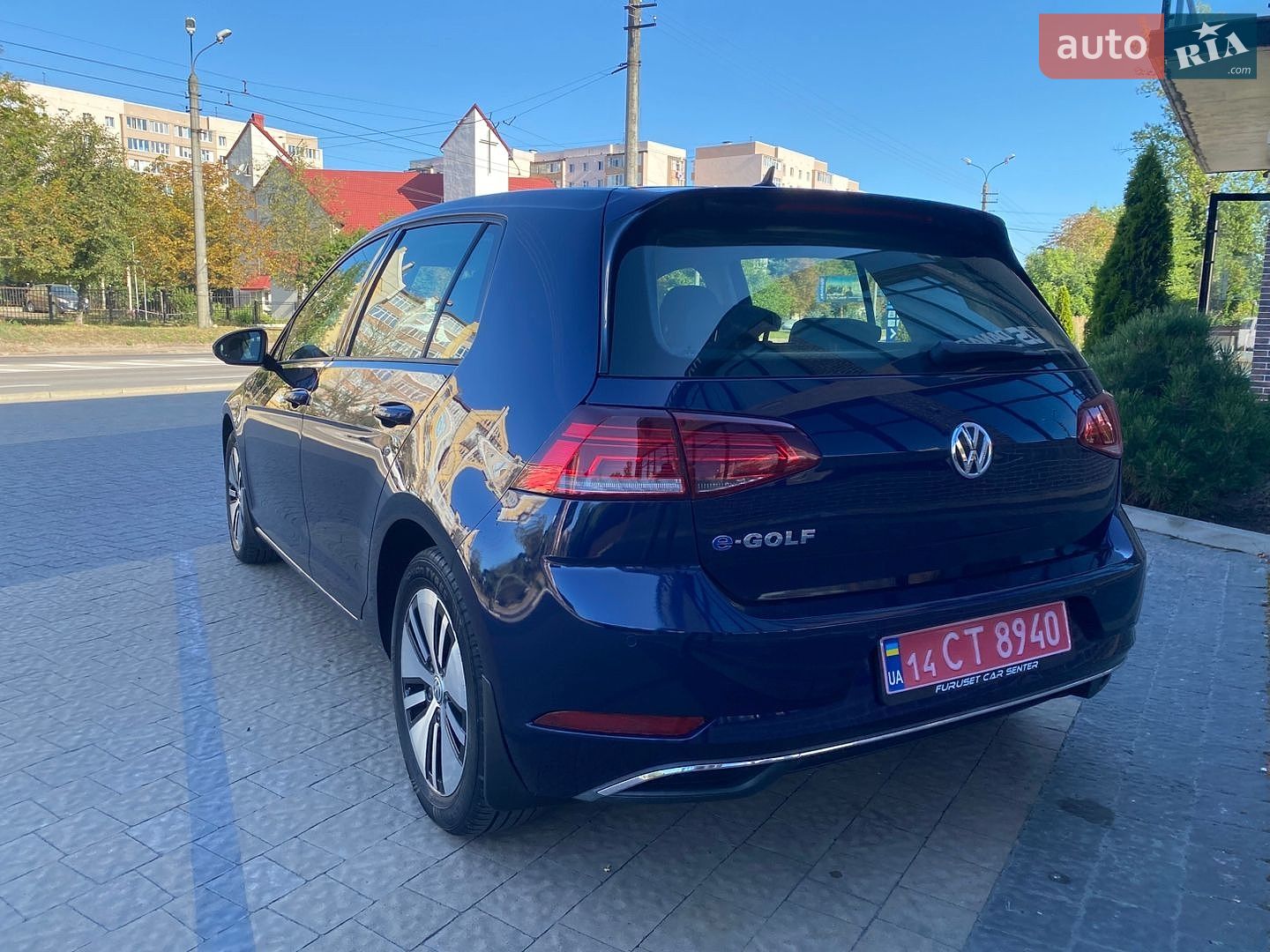 Volkswagen e-Golf 2018 VIN WVWZZZAUZHW950662 фото оголошення 8 з 23