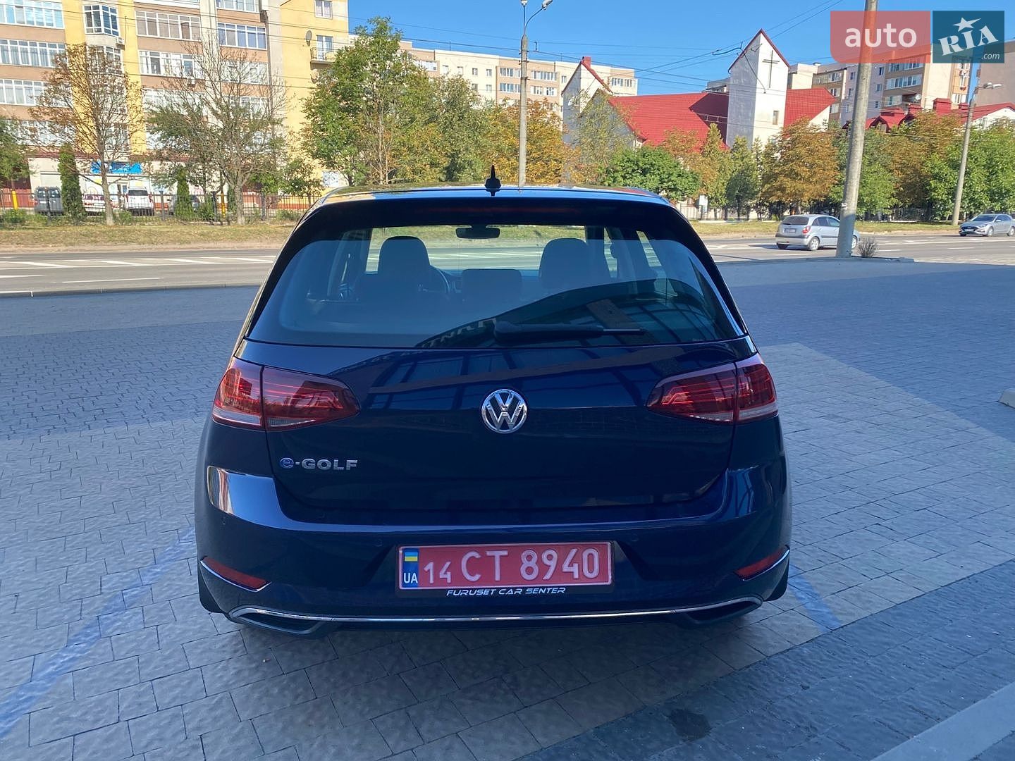 Volkswagen e-Golf 2018 VIN WVWZZZAUZHW950662 фото оголошення 9 з 23