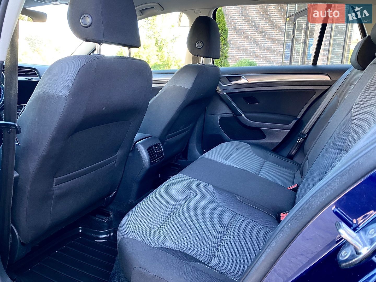 Volkswagen e-Golf 2018 VIN WVWZZZAUZHW950662 фото оголошення 20 з 23