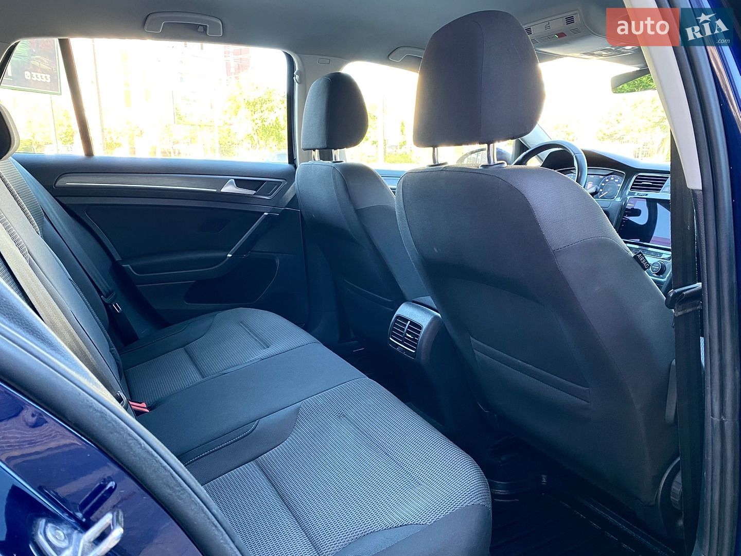 Volkswagen e-Golf 2018 VIN WVWZZZAUZHW950662 фото оголошення 21 з 23