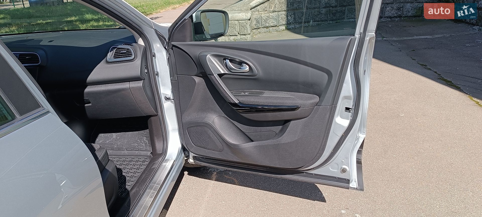 Renault Kadjar 2020 VIN VF1RFE00464703751 фото оголошення 55 з 107