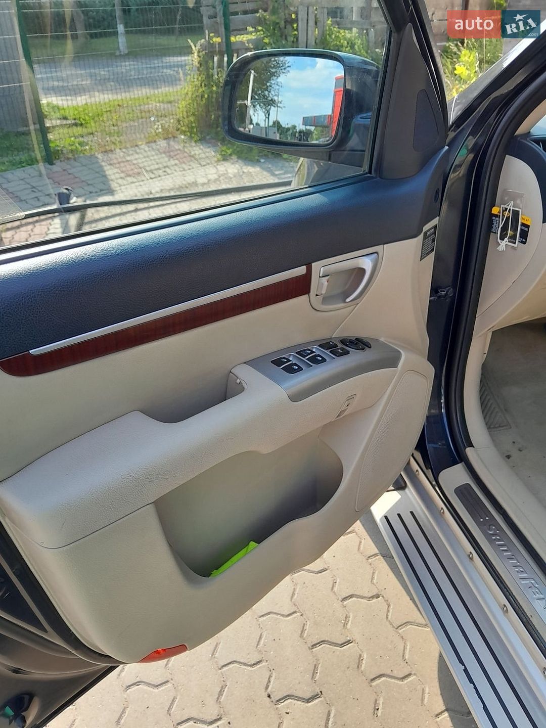 Hyundai Santa FE 2007 VIN KMHSH81WP8U324280 фото оголошення 12 з 19