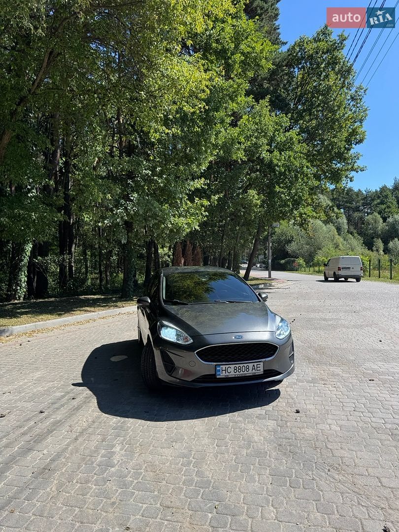 Ford Fiesta 2017 VIN WF0JXXGAHJHD00273 фото оголошення 2 з 7
