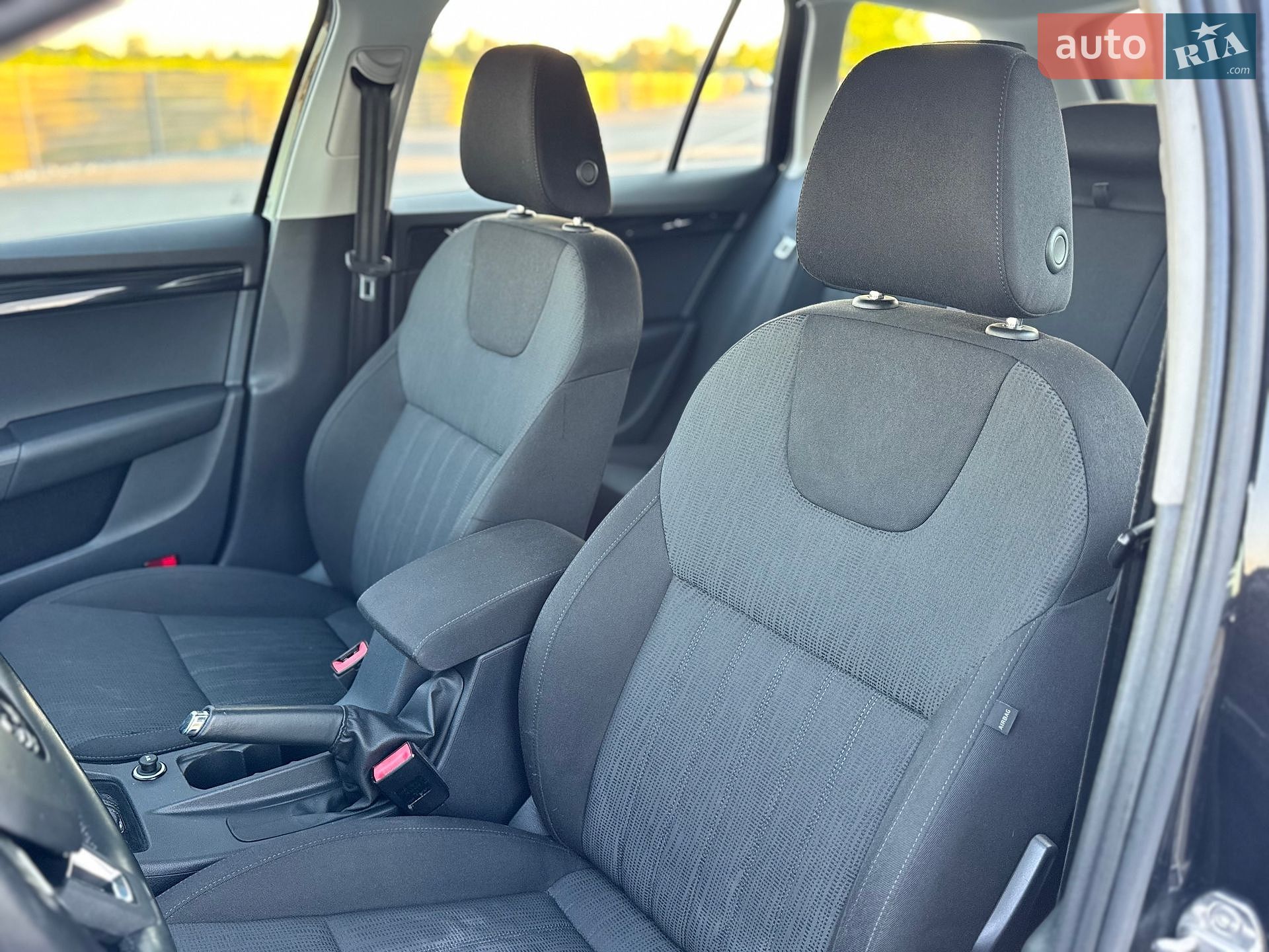 Skoda Octavia 2019 VIN TMBJJ7NE7K0147126 фото оголошення 19 з 41