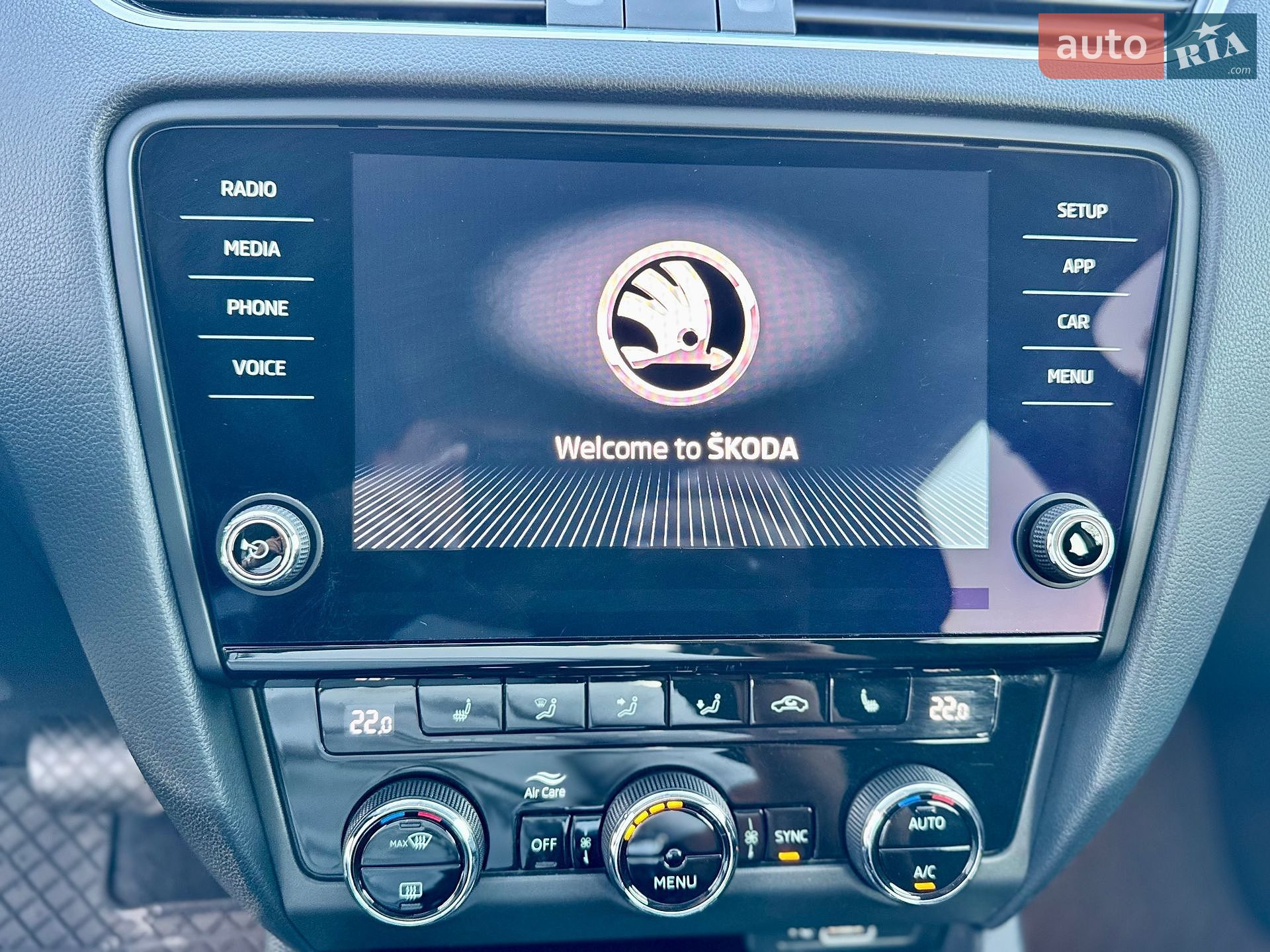 Skoda Octavia 2019 VIN TMBJJ7NE7K0147126 фото оголошення 23 з 41