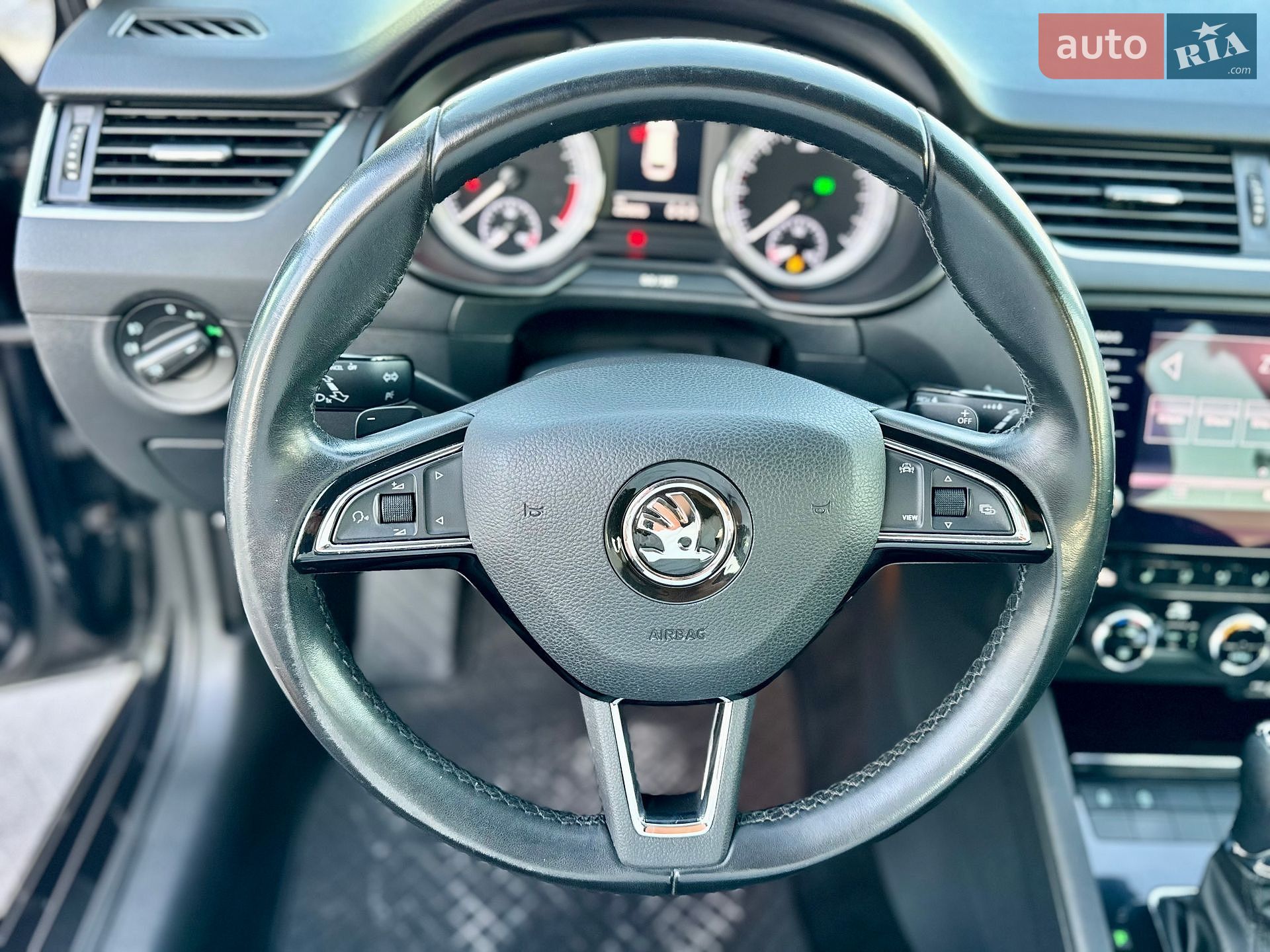 Skoda Octavia 2019 VIN TMBJJ7NE7K0147126 фото оголошення 26 з 41