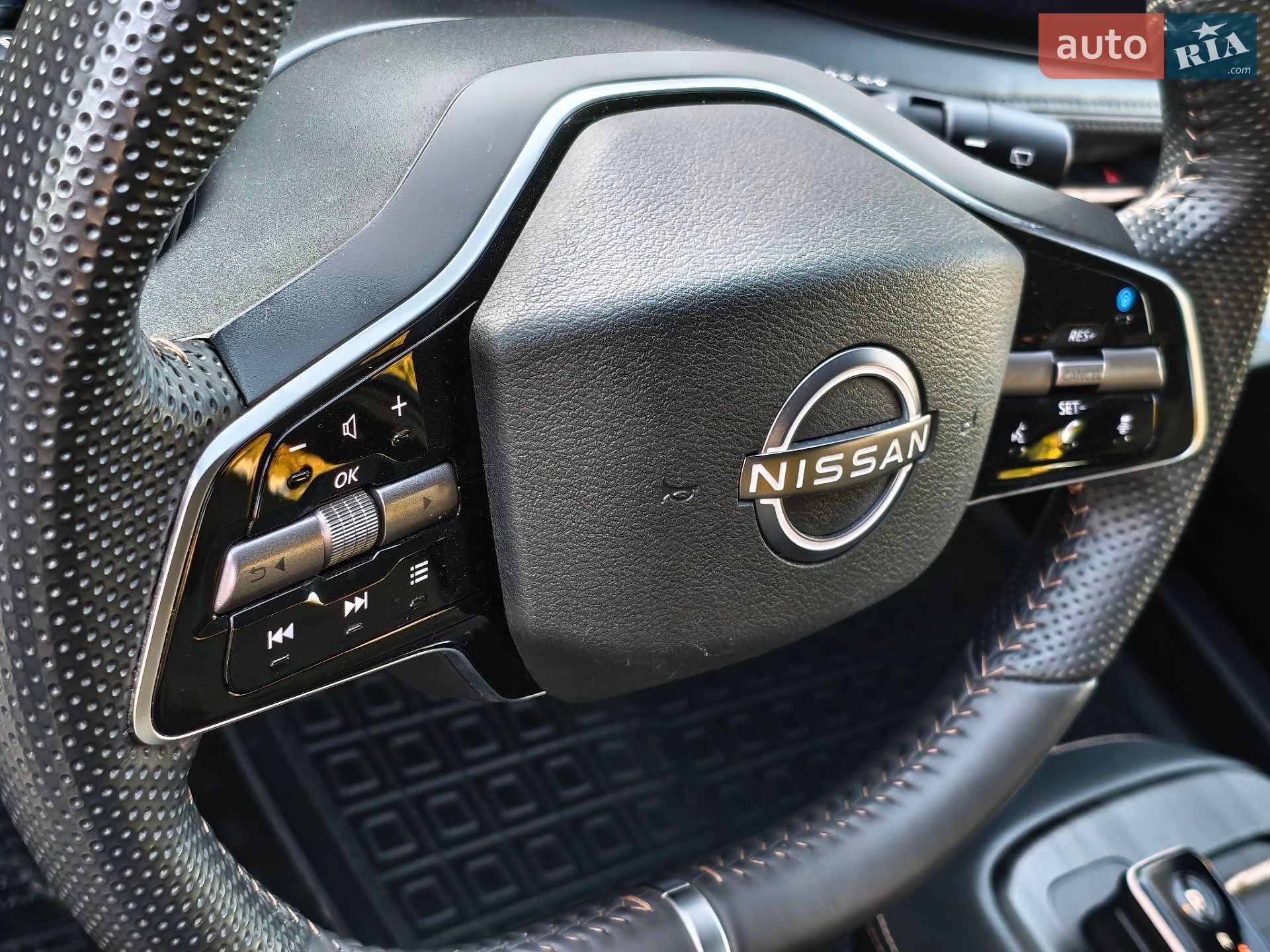 Nissan Ariya 2024 VIN JN8AF0BE4SM462914 фото оголошення 14 з 19