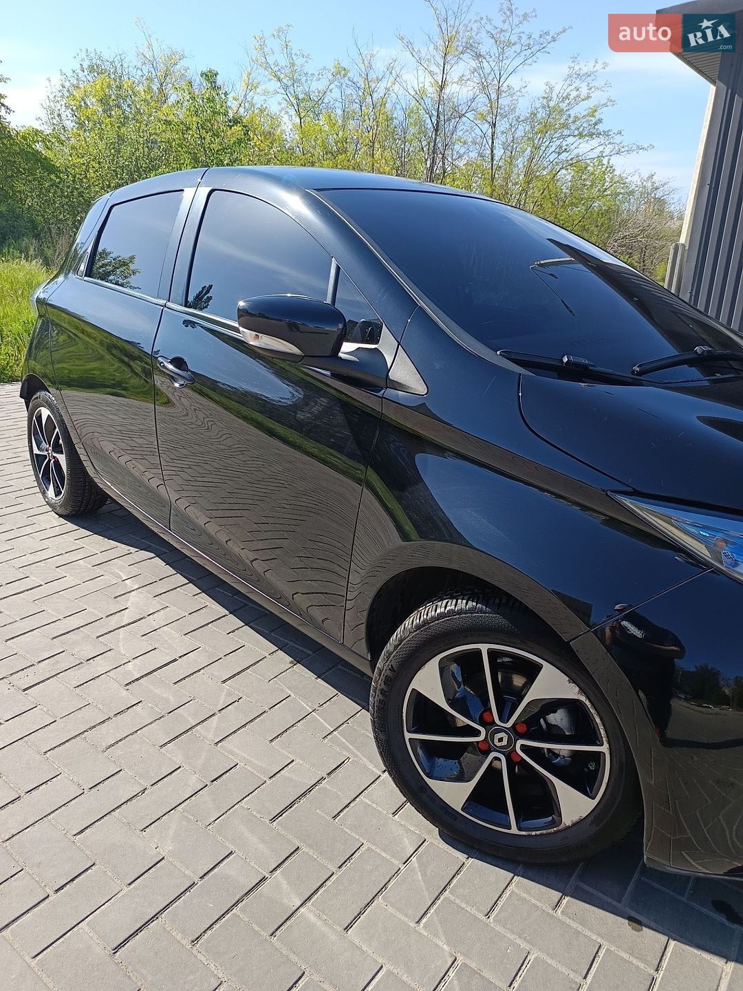 Renault Zoe 2015 VIN VF1AGVYB053279772 фото оголошення 2 з 11