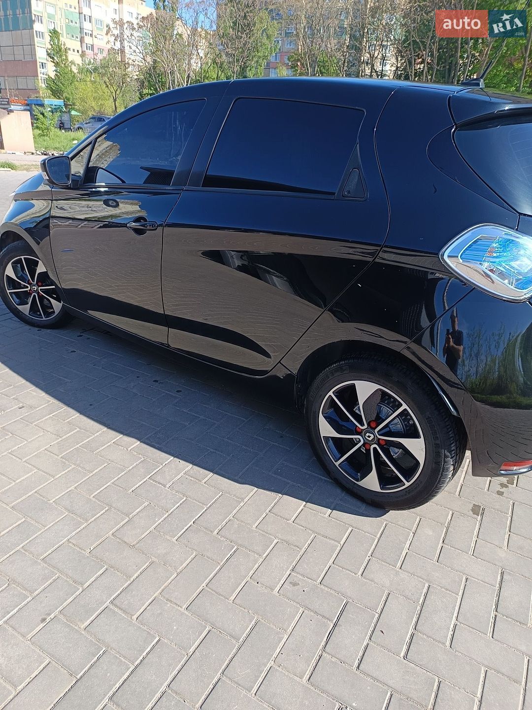 Renault Zoe 2015 VIN VF1AGVYB053279772 фото оголошення 4 з 11