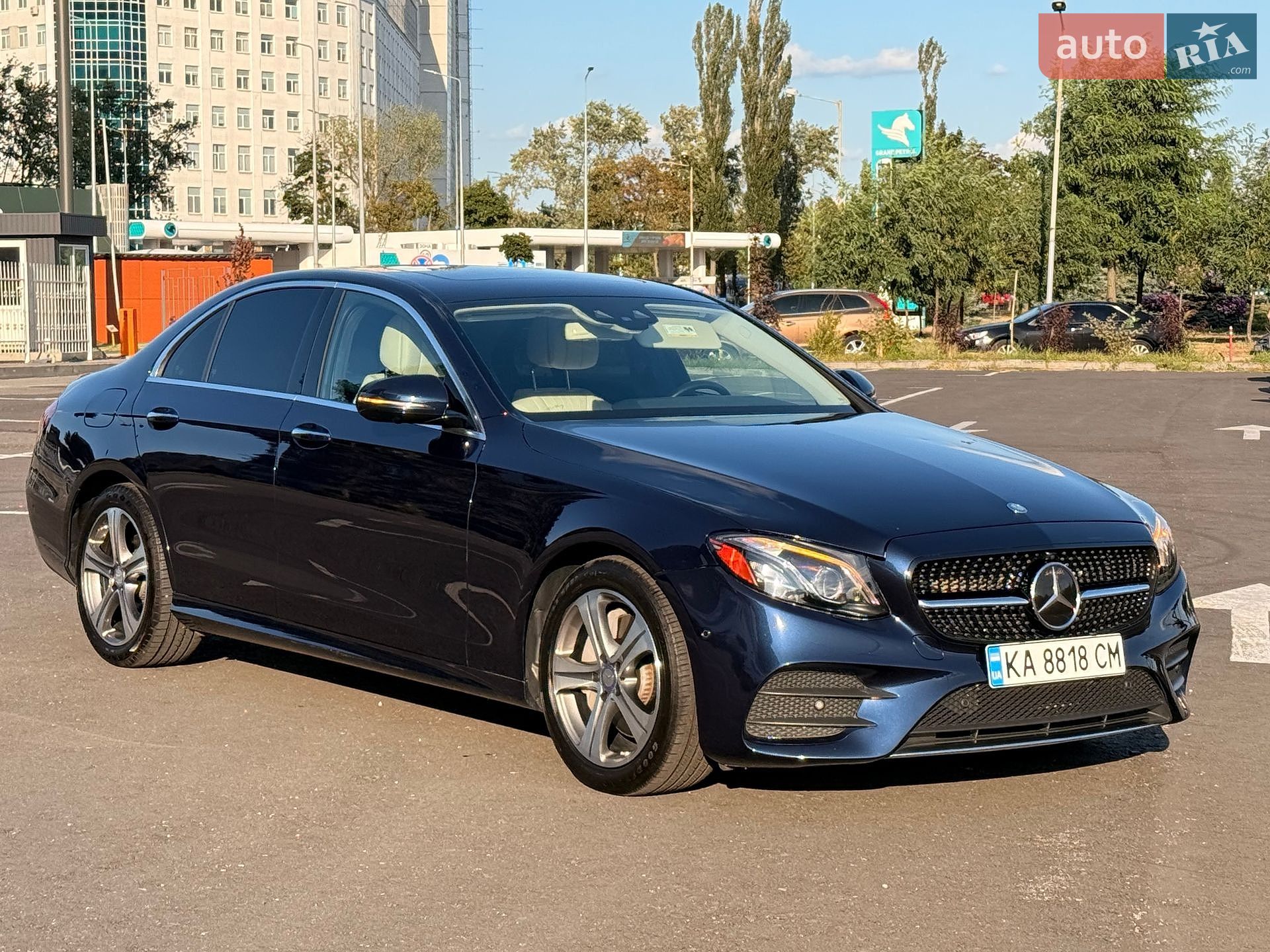 Mercedes-Benz E-Class 2016 VIN WDDZF4KB1HA174859 фото оголошення 4 з 51