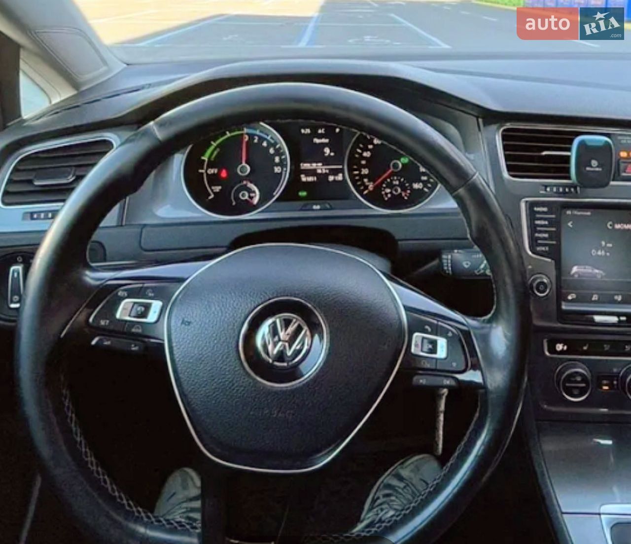 Volkswagen e-Golf 2014 VIN WVWZZZAUZFW901582 фото оголошення 8 з 12