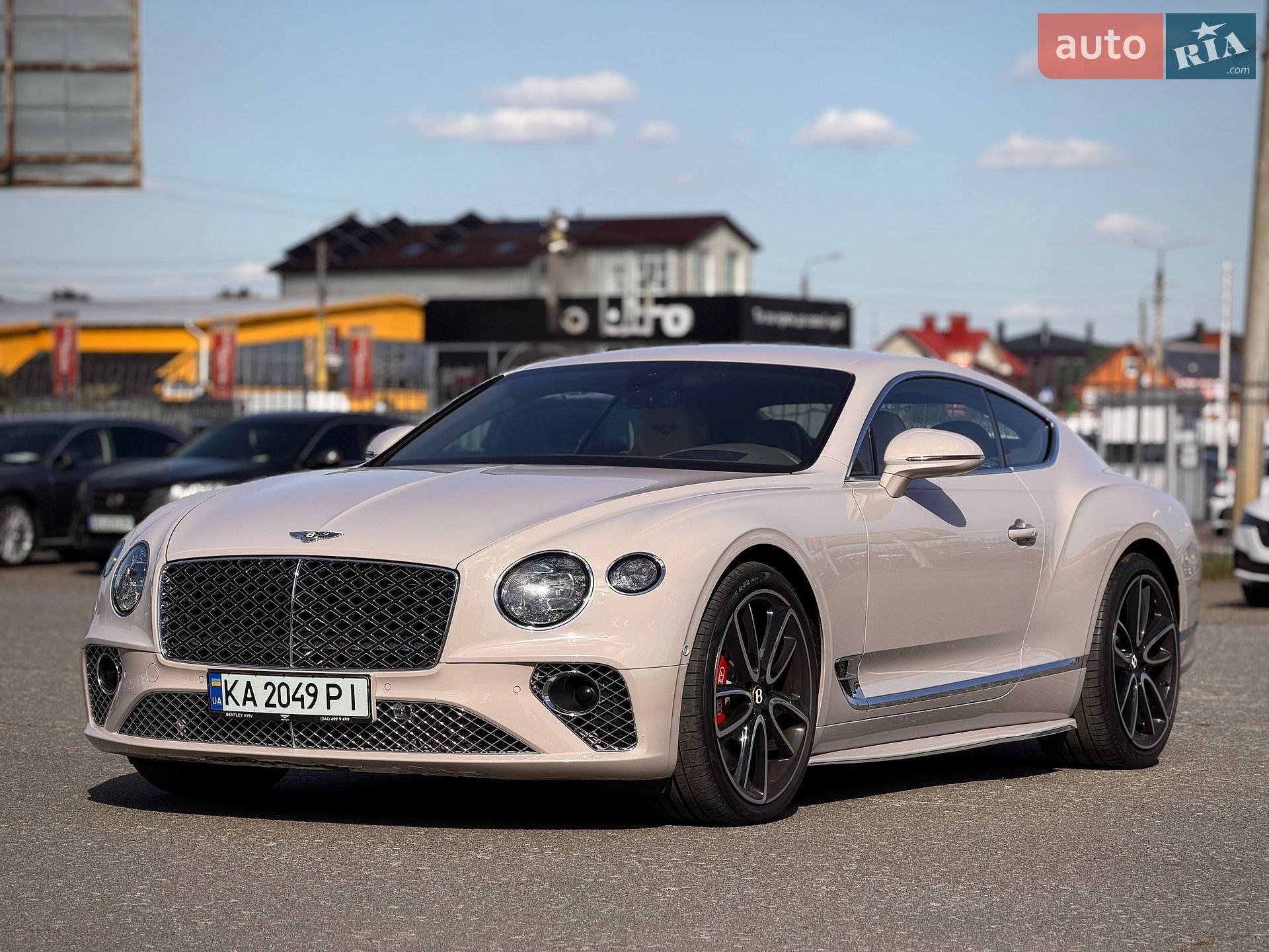 Bentley Continental GT 2019 VIN SCBCS13S5LC078144 фото оголошення 2 з 104