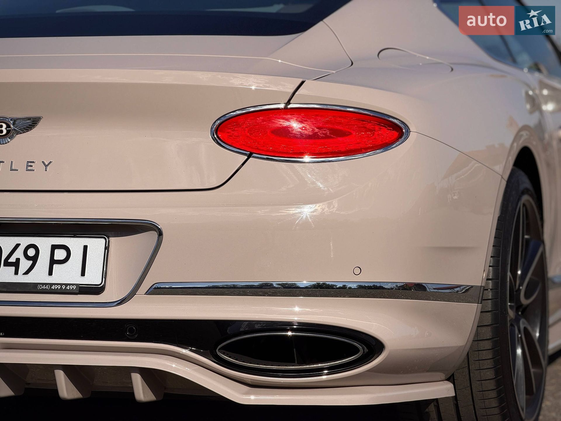 Bentley Continental GT 2019 VIN SCBCS13S5LC078144 фото оголошення 24 з 104