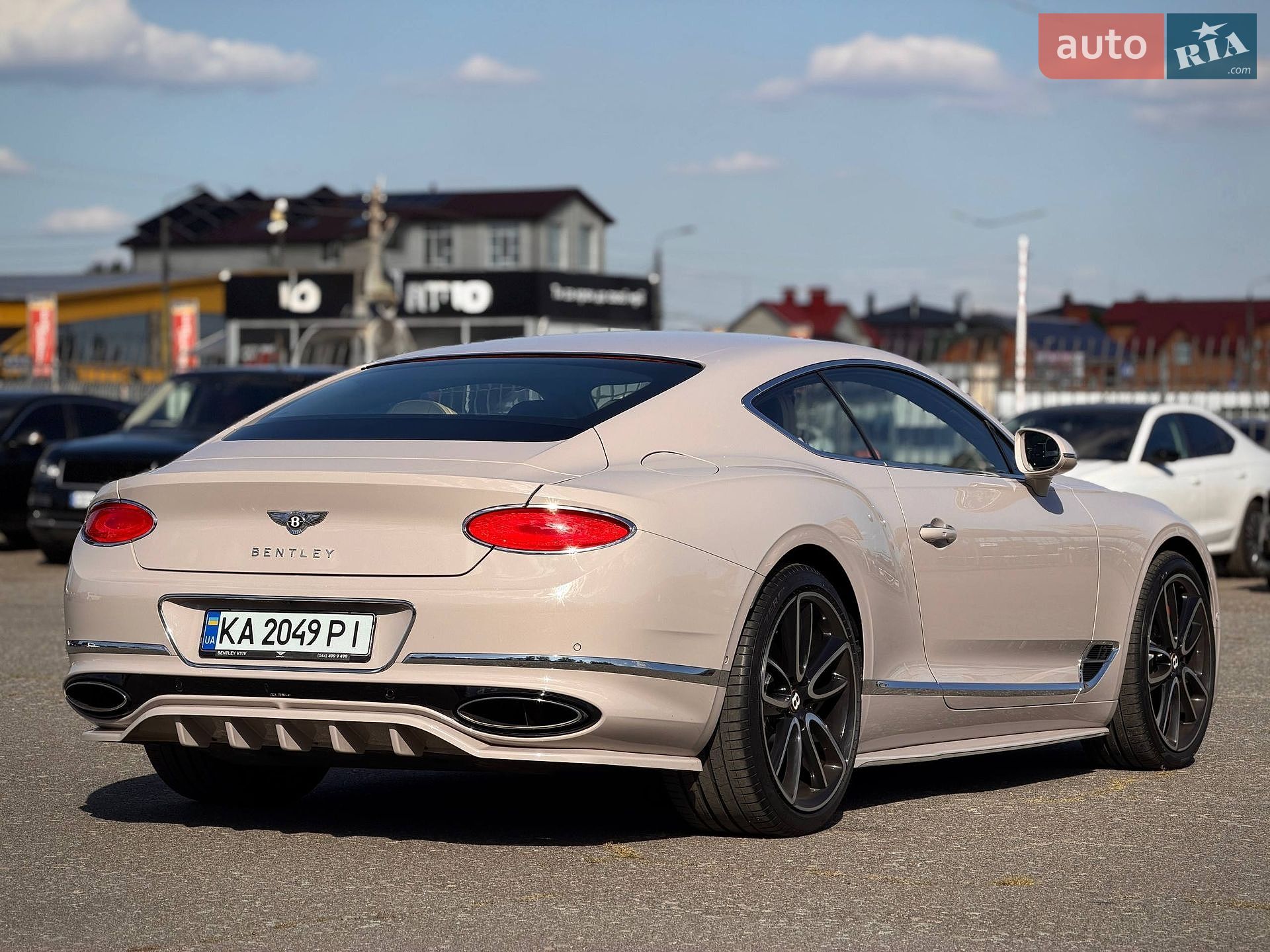 Bentley Continental GT 2019 VIN SCBCS13S5LC078144 фото оголошення 26 з 104
