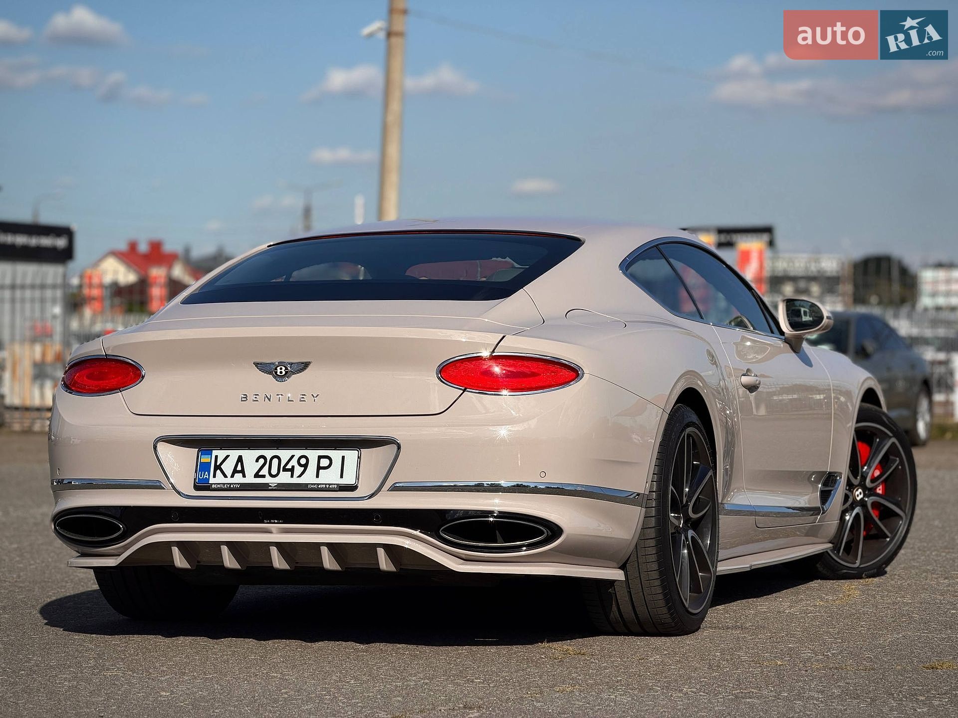 Bentley Continental GT 2019 VIN SCBCS13S5LC078144 фото оголошення 31 з 104
