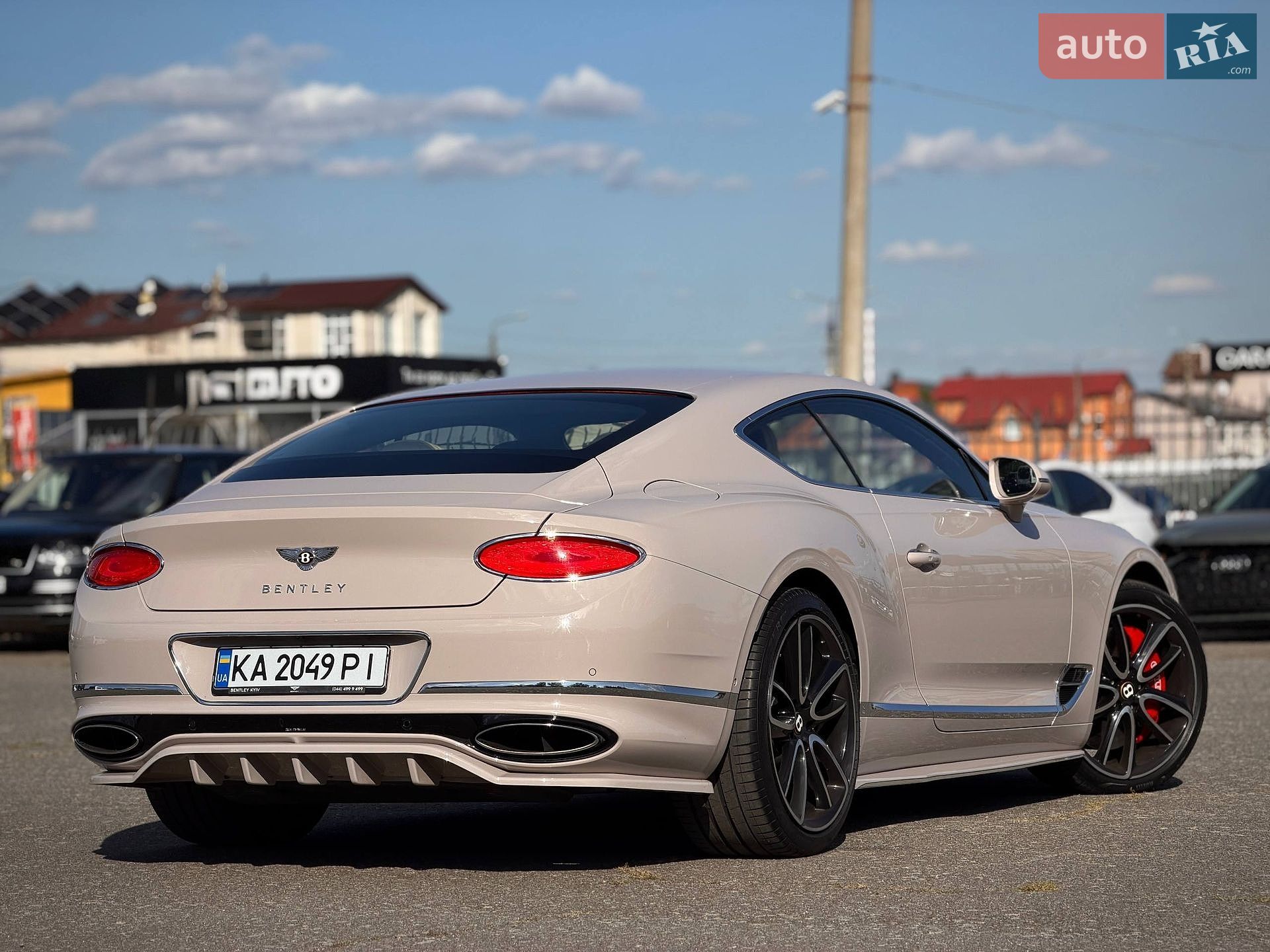 Bentley Continental GT 2019 VIN SCBCS13S5LC078144 фото оголошення 33 з 104