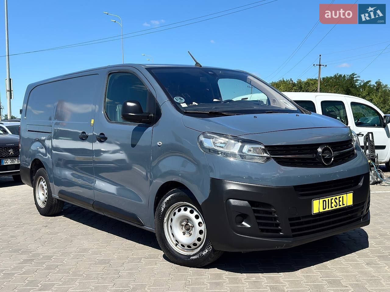 Opel Vivaro 2021 VIN VXEVBYHRKMZ088867 фото оголошення 9 з 43