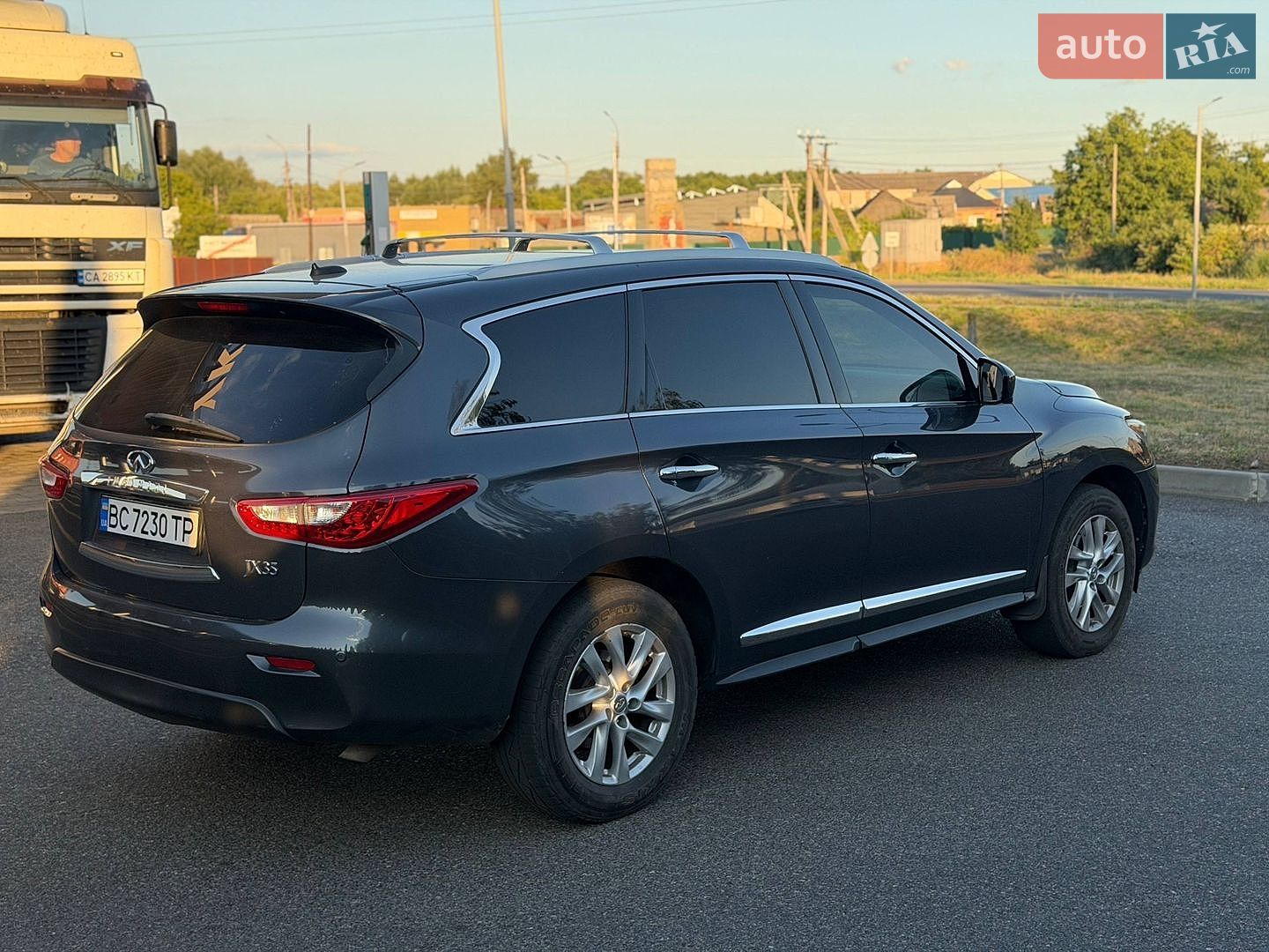 Infiniti JX35 2013 VIN 5N1AL0MM3DC335648 фото оголошення 16 з 24