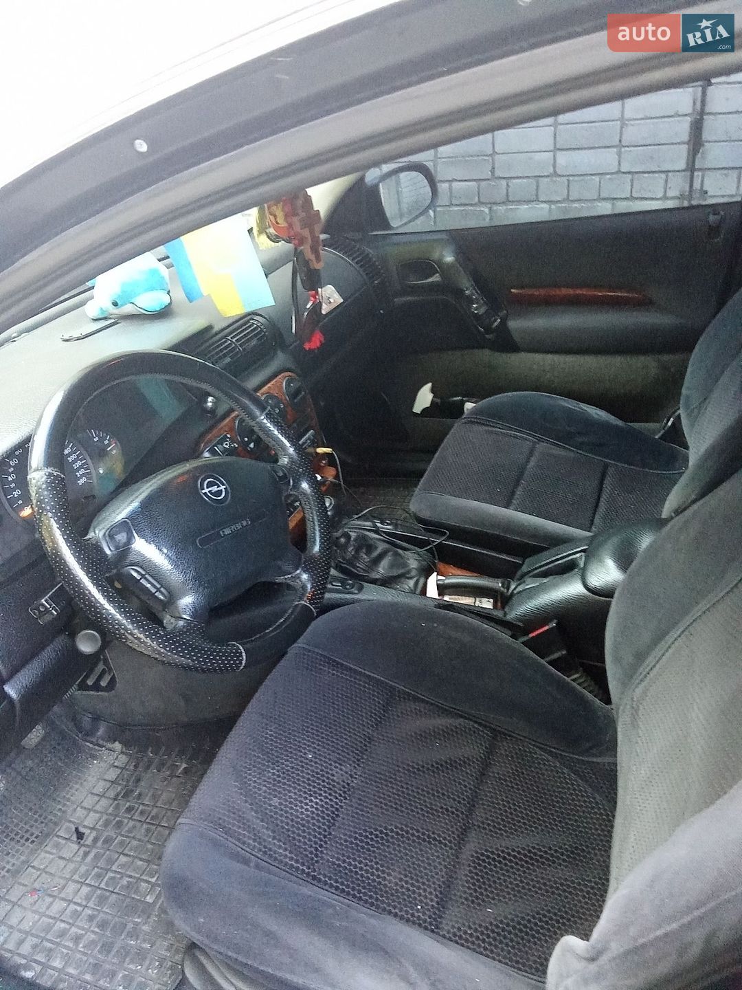 Opel Omega 1998 VIN W0L0VBM69W1154519 фото оголошення 16 з 31