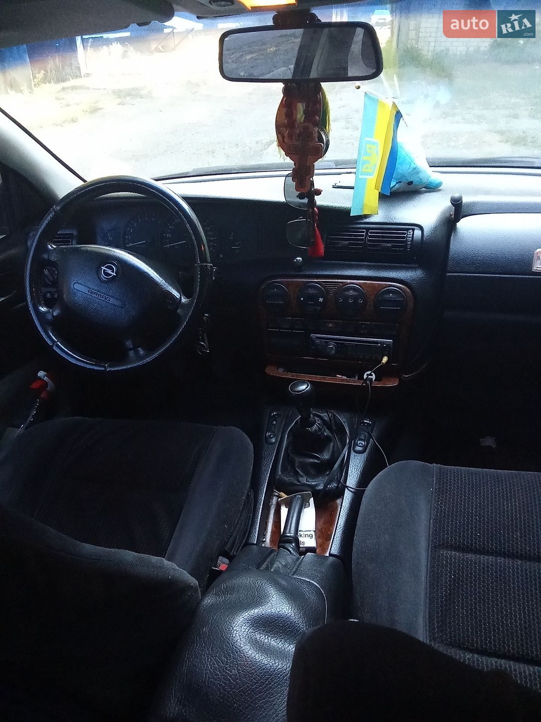 Opel Omega 1998 VIN W0L0VBM69W1154519 фото оголошення 21 з 31