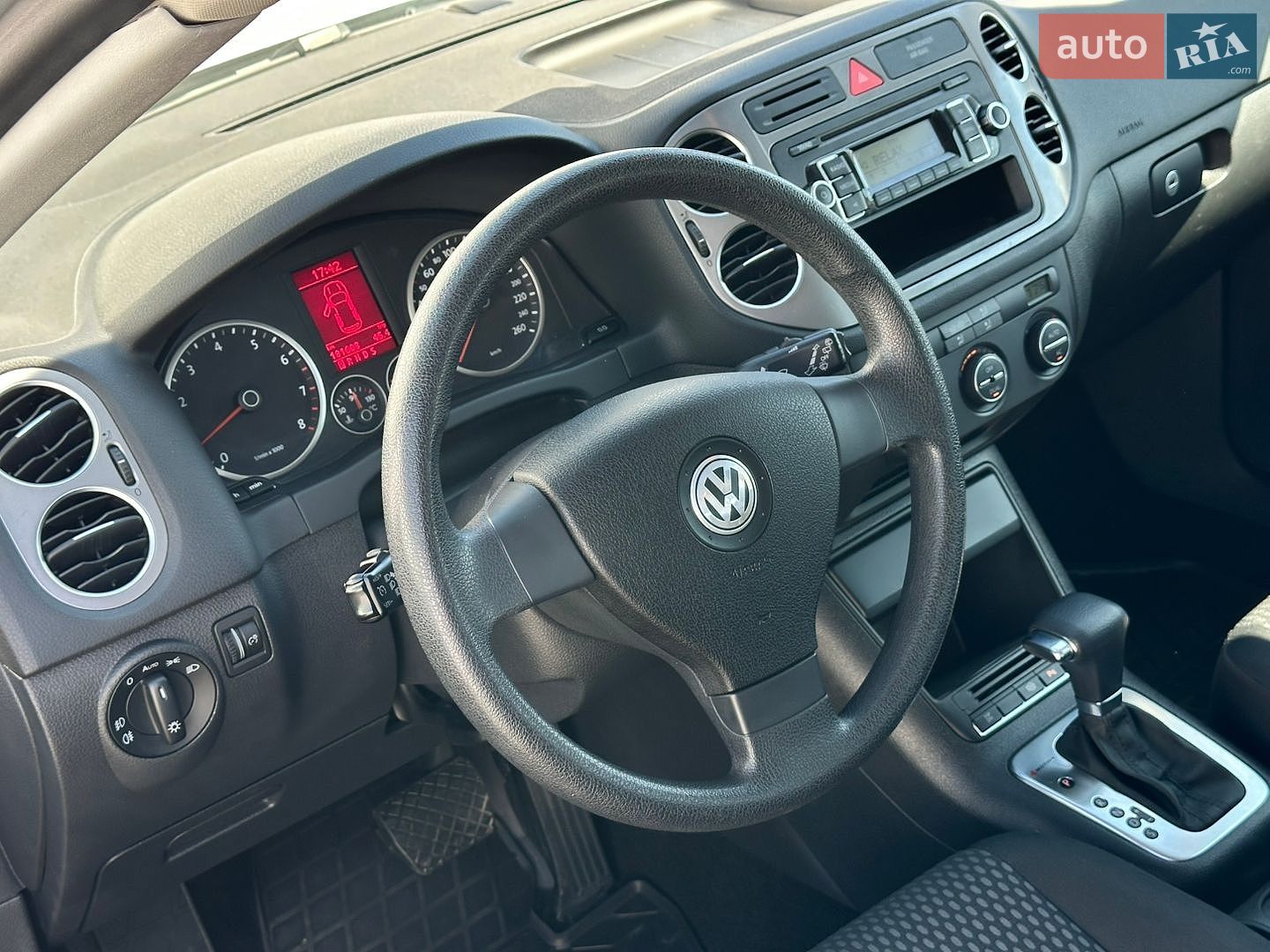 Volkswagen Tiguan 2009 VIN WVGZZZ5NZ9W101766 фото оголошення 52 з 69