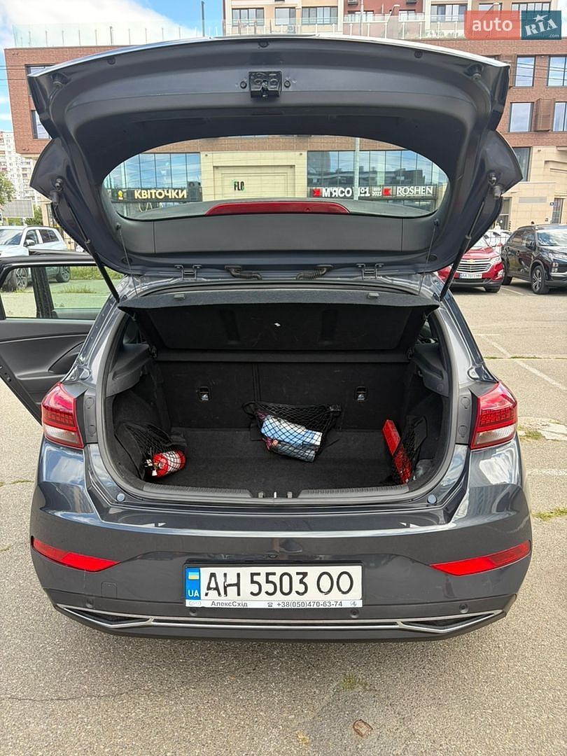 Hyundai i30 2021 VIN TMAH351CBMJ162670 фото оголошення 8 з 17