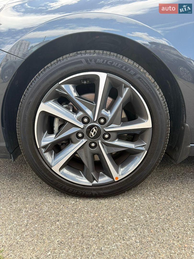 Hyundai i30 2021 VIN TMAH351CBMJ162670 фото оголошення 15 з 17